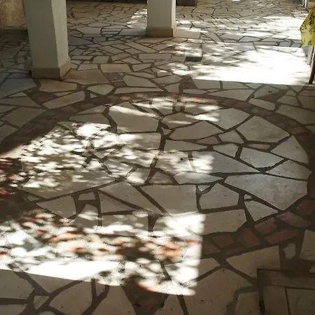 Bura * Split